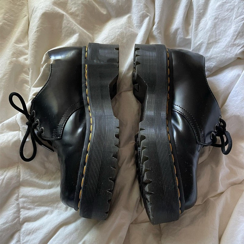 Women's Fashionable Retro Lace Up Boots